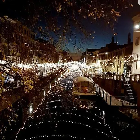 The Boheme Vintage Junior ---- Cozy & Quiet & Comfortable With Private Bathroom & Fully Equipped Kitchenette & Cozy Balcony - Lift To 4th Floor - Metro' -green Subway Porta Genova Apartmanhotel 4*